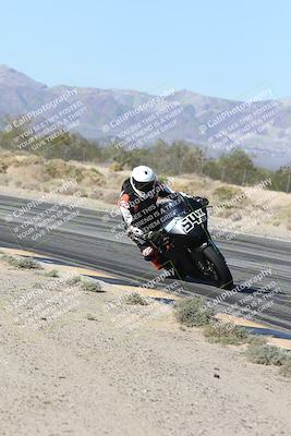 media/Dec-04-2025-Racers Edge (Thu) [[5ebc9f124d]]/3-B Group/3-Session 2 (Turn 7 Inside)/